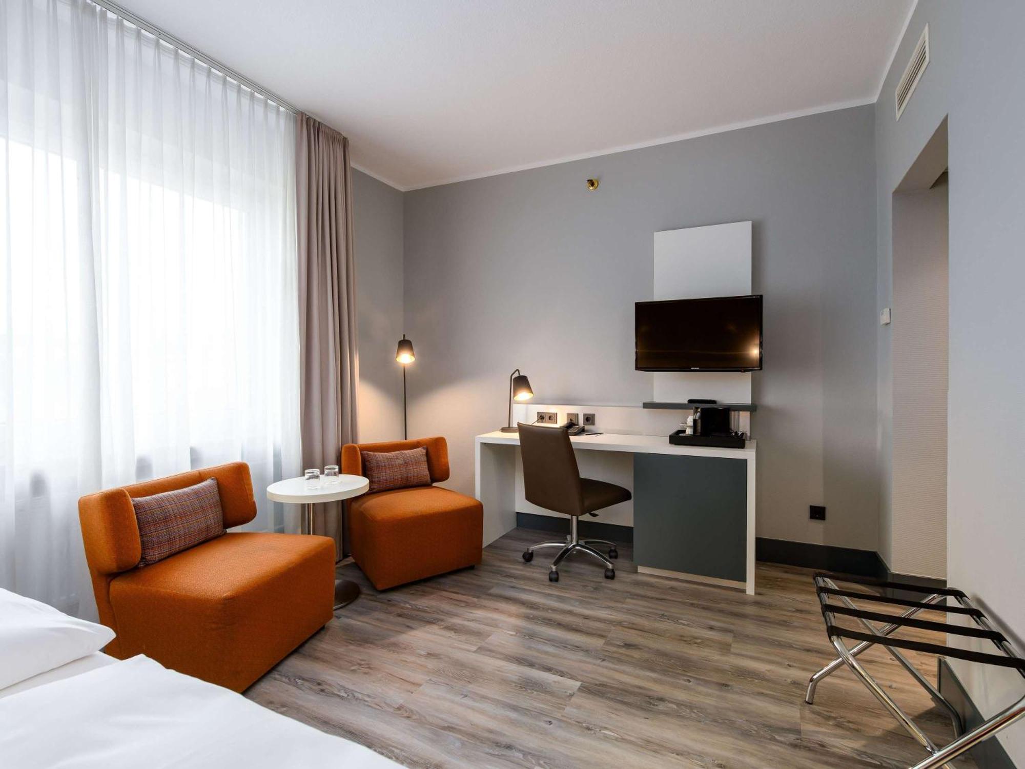 Mercure Centrum Hotel 4*