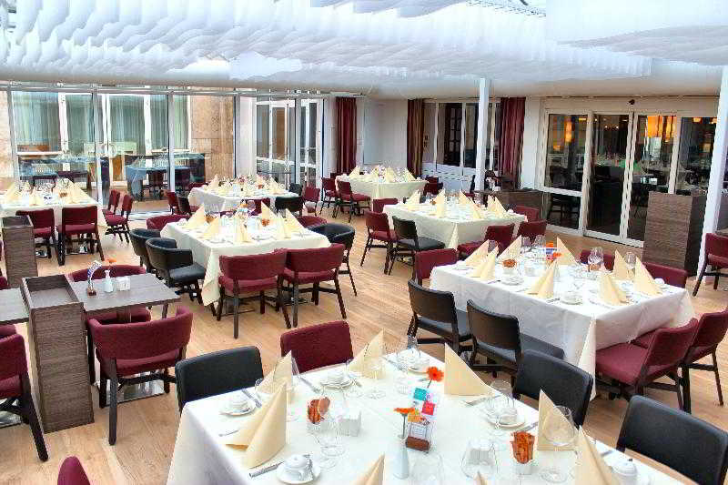 Mercure Centrum Hotel 4*